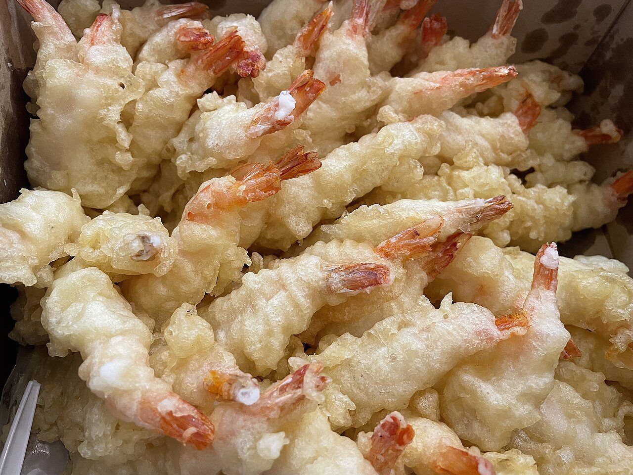 Assorted Japanese tempura served on a plate
